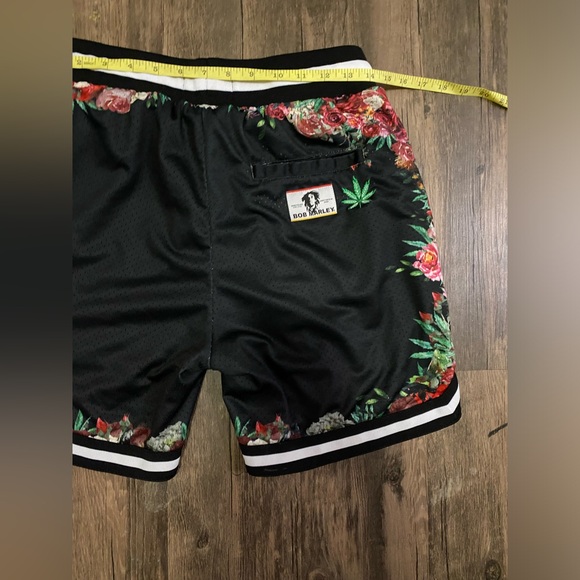 Bob Marley X Shoe Palace Floral Shorts SIZE SMALL - Picture 5 of 5